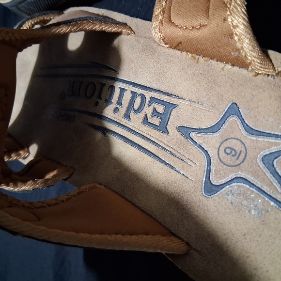 Max Edition Brown Sandals with Fisherman Design - Picture 10 of 13